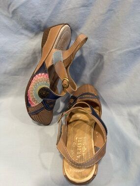 Spring Step Tan & Navy Embroidered Slingback Sandals